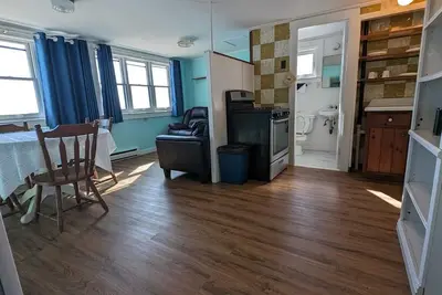 Image de Relaxing Retreat at the Dolphin Saturday cottage located at the Oceana Cottages