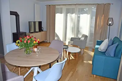 Image de 61 Haus Carl - Holiday apartment with fireplace and terrace - Haus Carl -