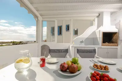 Image de Brand newly built Villa -3 minutes walk distance from the beach!
