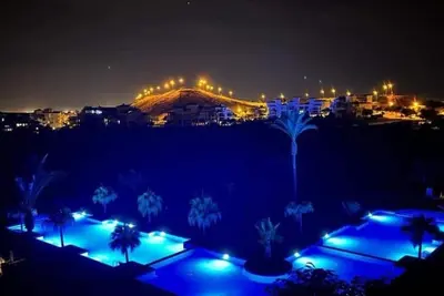 Image de Sunny, lovely apartment