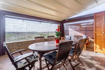Apartment Old Lighthouse Beachside Haven - 10 minutes from the Airport