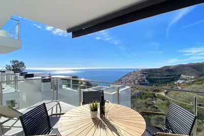 Image de Appartement de vacances Nerja pour 1 - 4 personnes avec 2 chambres à coucher - Appartement de vacanc
