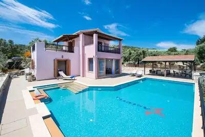 Image de Pegasus - Trois Chambres Villa, Couchages 6