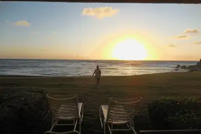 Image de Rare! Appartement de luxe en bord de mer avec accès direct à la plage