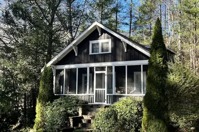 Image de Winter Escape - Only 20min to Cataloochee Ski Area! !