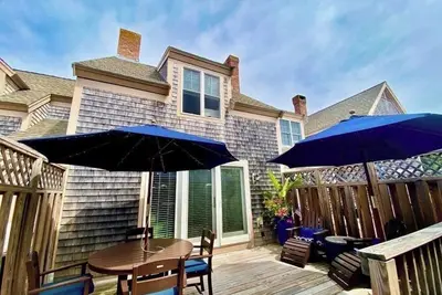 Image de Harwich Port Summer Cottage – Walk to Nantucket Sound, Dine, and Unwind in Style