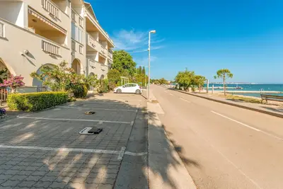 Image de Appartement confortable à Turanj avec.