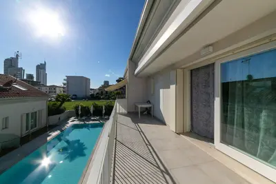 * Residence with swimming pool * / # Ile da re #