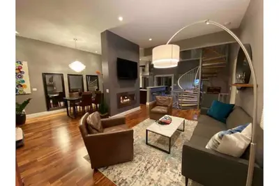Image de Contemporary Urban Sanctuary