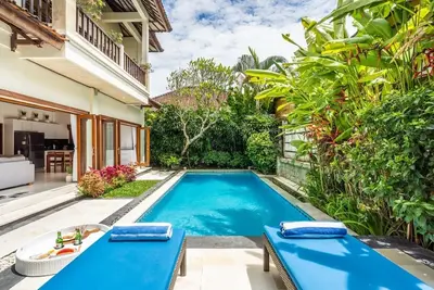 Image de Villa Th + Breakfast w/ Enclosed Living, Umalas