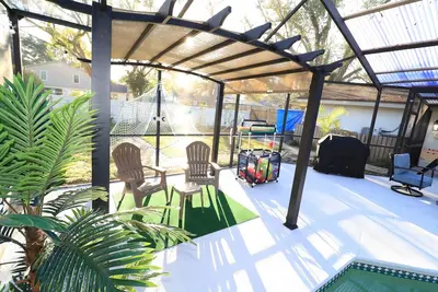 Image de Luxury Home (Pool), Ideal paradise to play & work.