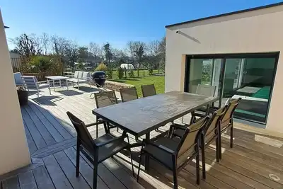 Image de Maison avec piscine interieure 10 personnes