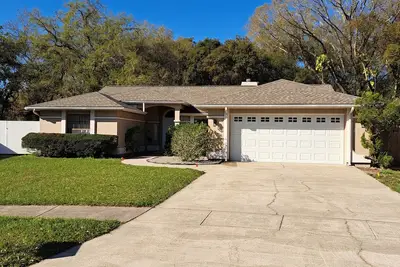 Image de Large Family Home in Central Tampa