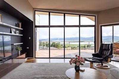 Image de River Haven - serene, spacious with river views