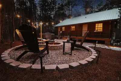Image de The Cabin At Hurdle Mills - Hot Tub & Fire Pit