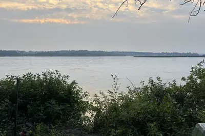 Image de Cozy 3 bedroom cabin on pine lake