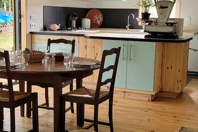 Image de Gîte 4 pers Kassandre, idéal pour visiter le Périgord, piscine