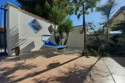 Image de Villa on the beach and sea, with garden and internal parking, view of Etna