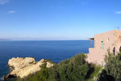 Image de Villa with Stunning 180° sea views, No neighbors