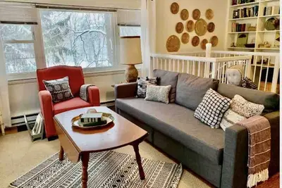 Image de Quaker Hill Cottage on gated estate with fire pit & hiking trails