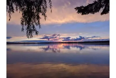 Image de Cottage on Orr Lake