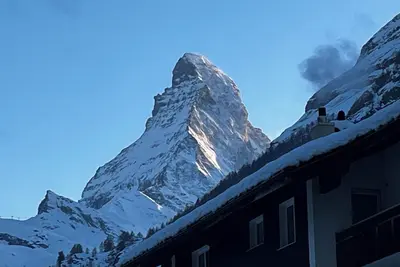 Image de 2 bedroom/2bathroom apt close to village with stunning view of the Matterhorn
