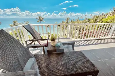 Image de Sublime Love beachfront apartment w private beach