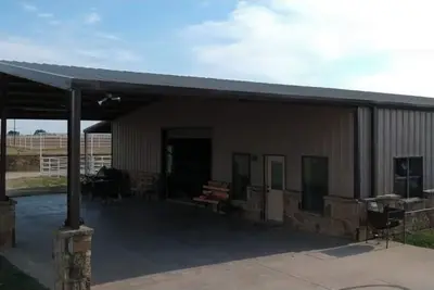 Image de Entire Farmhouse Decatur —-5 minutes from the city