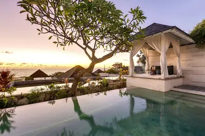 1br Beachfront Haven a short drive from Seminyak