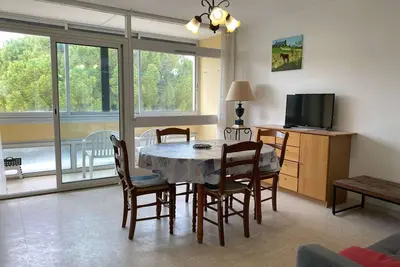 Image de Appartement T2 lumineux avec loggia fermée, proche des thermes, parking, wifi - Balaruc-les-Bains