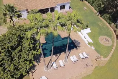 Image de stunning luxury finca on a private domaine in Marbella