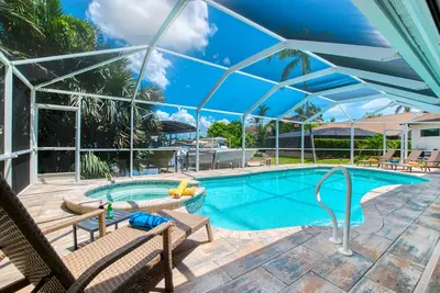 Image de Villa Vanity – Heated Pool & Spa | Gulf Access | Boat Rental + Tours Voucher Incl.