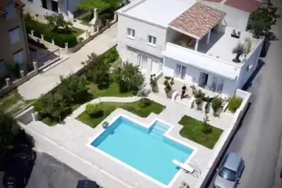 Luxury Villa Maci 200m From the Sea with Outdoor Swimming Pool, Charming Terrace