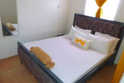 Image de Lavishly furnished one bedroom 5 minutes to Nairobi Cbd And Jkia Airport. Serene.