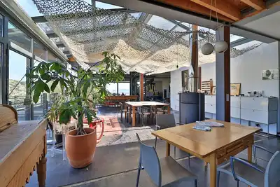 Image de Large architect's house on the heights of l'Estaque in Marseille