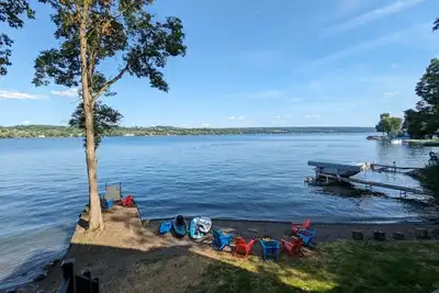 Image de The Best Getaway on the Keuka Lake Wine Trail