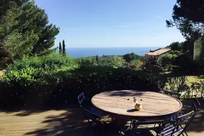 Image de Magnifique ferme au calme et face Ă la mer