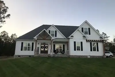 Image de Master’s Rental in private gated neighborhood