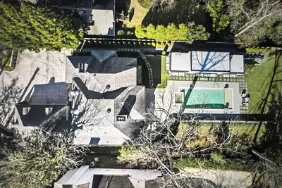 Image de Luxury Buckhead Home