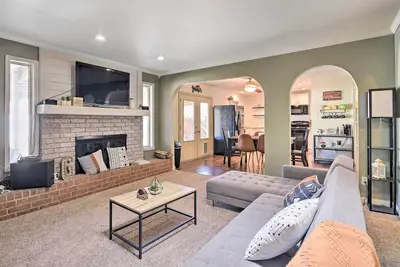 Image de Charming Clovis Home w/ Covered Patio!