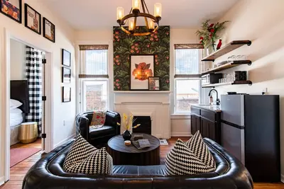 Image de Four Roses Suite, The Woodford Hotel