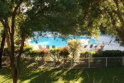 Image de Moliets, studio cabine dans résidence avec piscine