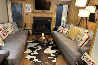 Image de Ski in / ski out Family friendly stylish ski chalet