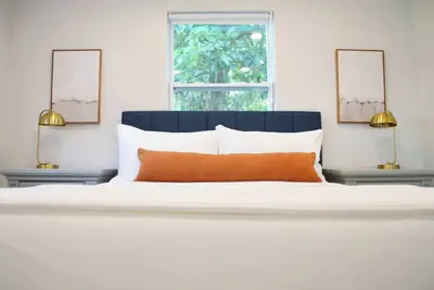 Image de Charming Guest House Minutes from Mia & Wynwood