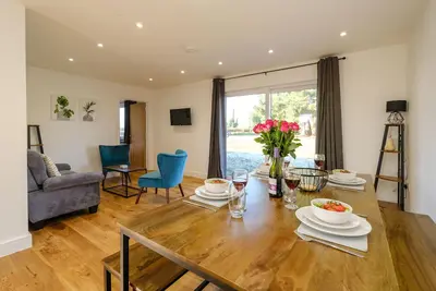 Image de Three Tuns - Garden Suite 3 - sleeps 4 guests in 2 bedrooms
