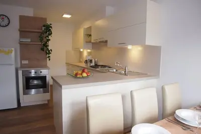 Image de Large appartment with garden and terrace