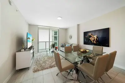 Image de New Flat DesignDistrict Parking