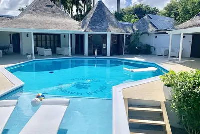Image de Sugar Magnolia in Montego Bay by Personal Villas - Fascinating Getaway