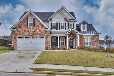 Image de 5 Bed/3. 5 Bathroom, 10 minutes from Augusta Nationals Golf Tournament, Hot Tub