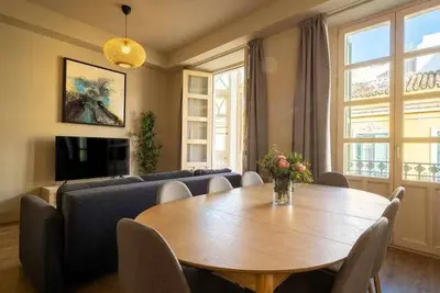 Image de 1a Elegant 3 Bedrooms Historic Center Malaga